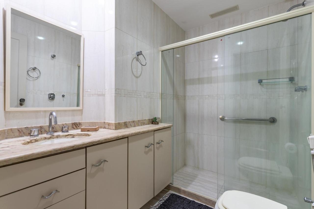 Appartement Pineapples A303 - 3 Quartos Na Avenida Atlântica Em Copacabana